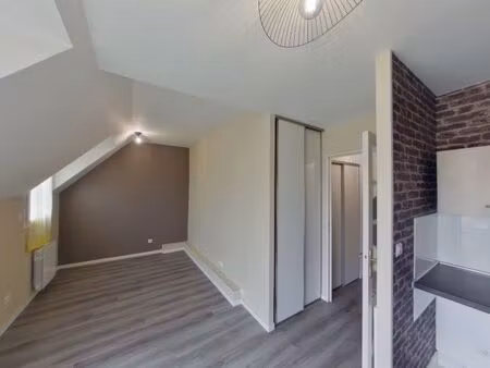 studio 1 pièce 23 m²