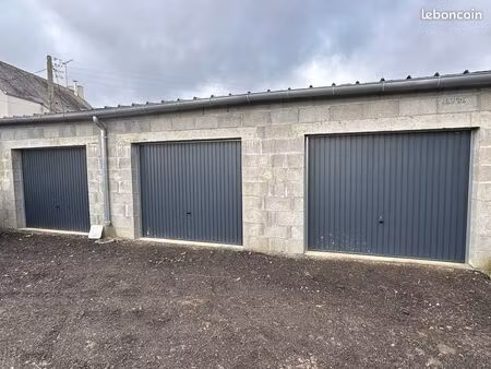 parking / box / garage
