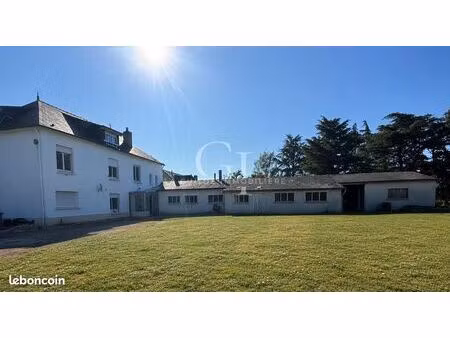 maison 9 pièces 224 m²