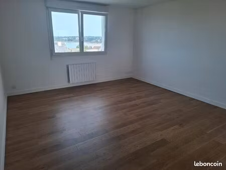 appartement t4 vue mer  refait à neuf
