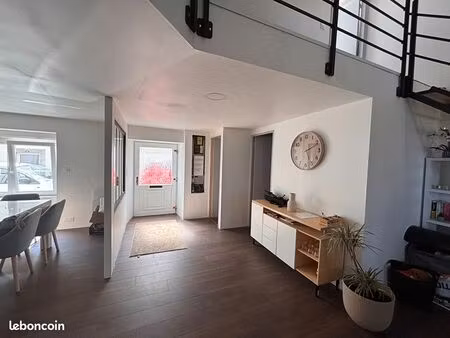 maison 4 pièces 109 m²