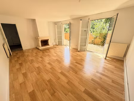 appartement t4 en rez-de-jardin 97 46 m2 résidence sécur