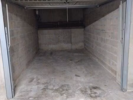 garage fermé à louer box – résidence patio carmen – gendarmerie mauguio