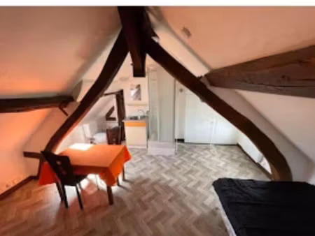 location meublée appartement 1 pièce 9 m² à rouen (76000)  450 €