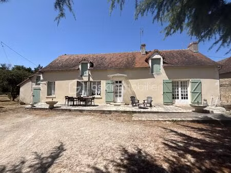 corps de ferme de 85 m² à merigny