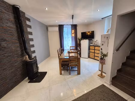 vente maison de village 5 pièces 93 m2 à le luc