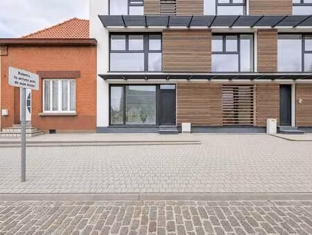 appartement deuplex renove - 3 chambres + jardin !