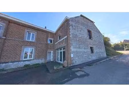 appartement 2 chambres à naninne fraîchement rénové