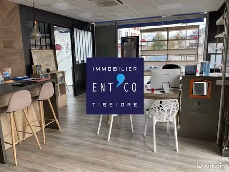 bureaux 82 m² agen