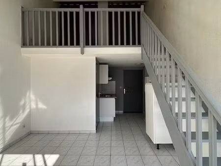 sete a louer duplex 32 m² avec terrasse et parking dans residence securisee