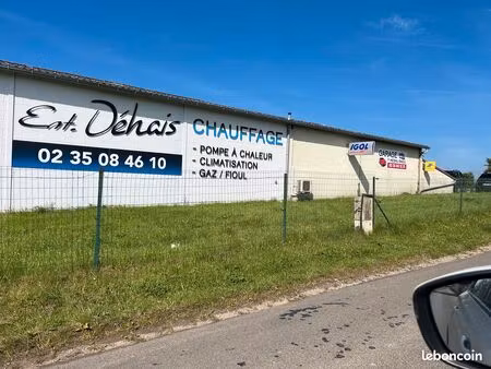 deux locaux commerciaux à mesnil raoul