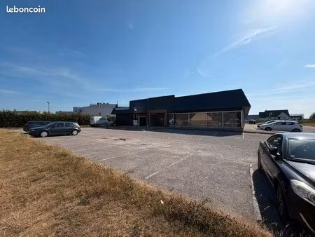 local commercial 380 m²