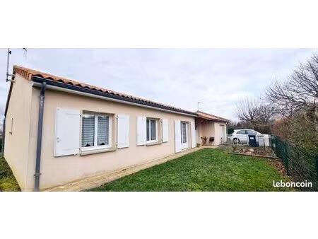 vend maison face au chu