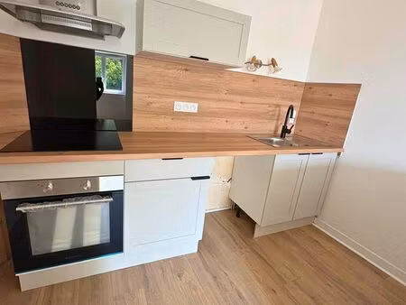 à louer - appartement t3 68m2 rénové