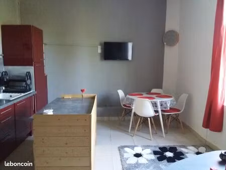 f2 meublé à louer