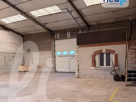 ensemble immobilier de 675 m² à rouziers-de-touraine : fort potentiel locatif