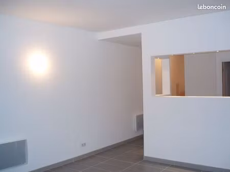 location maison bourg saint branchs
