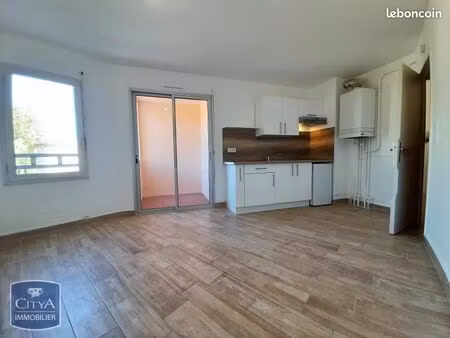 studio 1 pièce 19 m²
