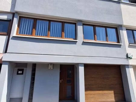 vous recherchez une maison familiale alliant calme  fonctionnalité et proximité des grands