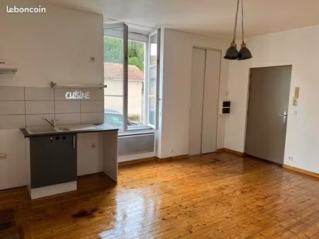 loue appartement t2