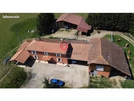maison 5 pièces 162 m²