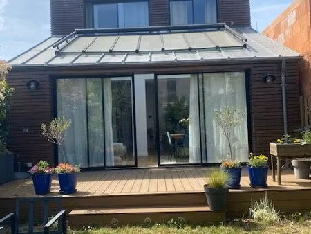 maison 6 pièces 150 m²