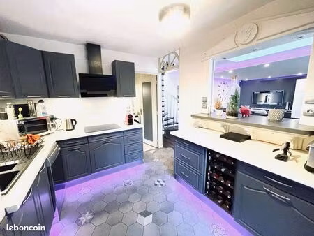 rare très beau duplex de 4 pièces