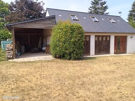terrain à construire avec bâtiment