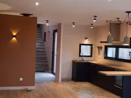 à vendre maison individuelle centre village