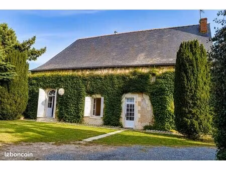 sud saumur – authentique maison de caractère du xvᵉ siècle – 133m2 – 1 700 m² de terrain a