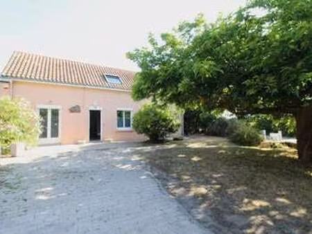 location maison meublé à saint-nazaire (44600) : à louer meublé / 192m² saint-nazaire