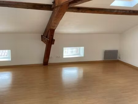 appartement 3 pièces 44 m²