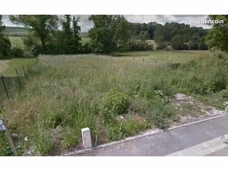 terrain 500 m² loivre