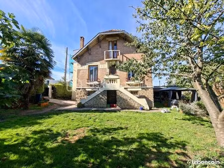 maison 6 pièces 120 m²