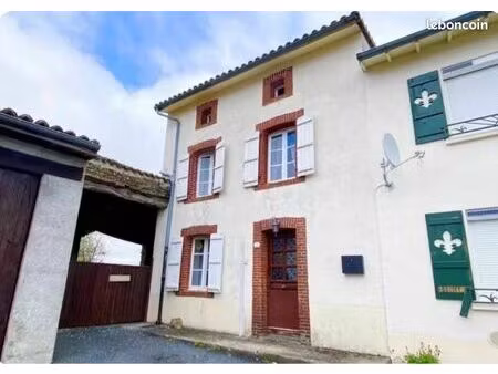 jolie maison de village