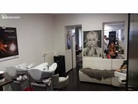 murs commerciaux occupés – salon de coiffure – saint-étienne centre