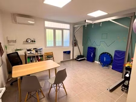 bureau cabinet 20m2 centre paramédical colomiers