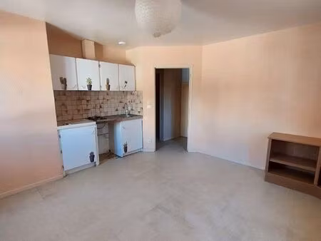 location t2 figeac