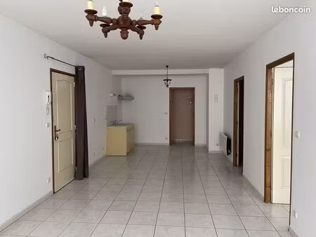 appartement 2 pièces 54 m²