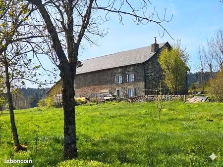 propriété 5 pièces 115 m²