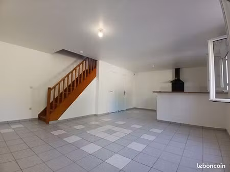 appartement 6 pièces 94 m²