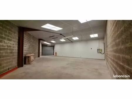 bureaux 189 m² vannes
