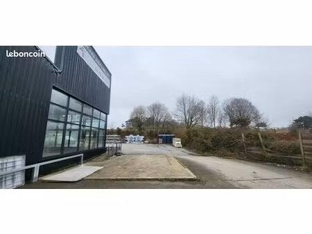 local commercial 350 m² vannes