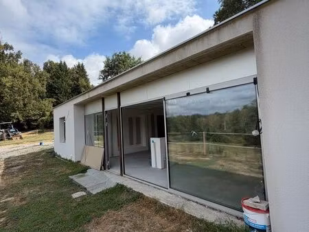 maison neuve bioclimatique à terminer