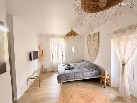 location maisonnette en plein cœur de palaja proche carcassonne