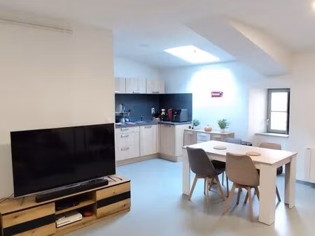 appartement récent et lumineux en centre ville traversant