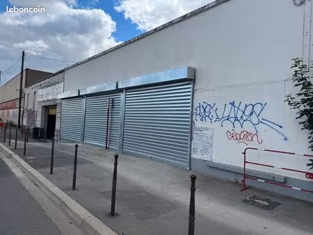 3 locaux magasin a louer rn34 a gournay sur marne