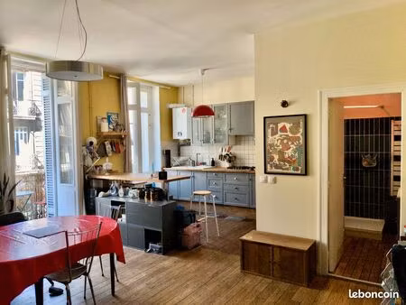 appartement t3 saint-michel 81 m2