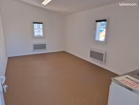 loue bureau / local