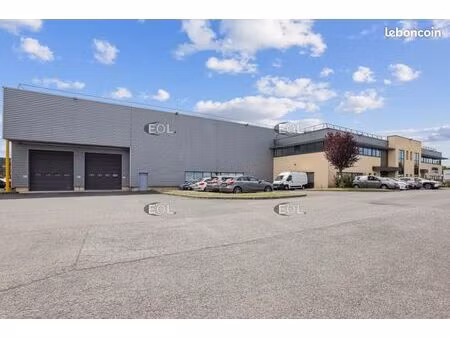 local industriel 2 500 m²